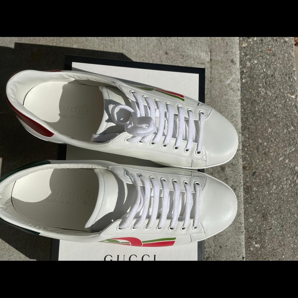 Gucci Ace leather sneakers